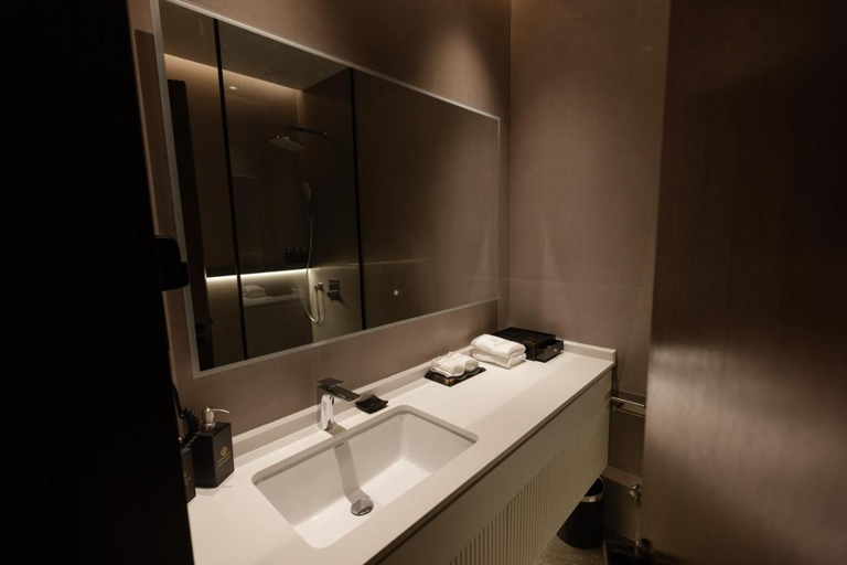 Bathroom 2, Mustafa Hotel, Samarkand