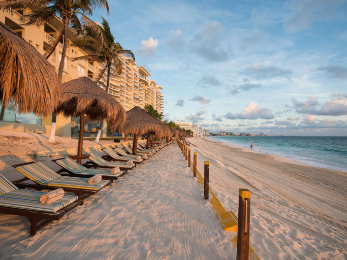 Others 4, Club Regina Cancun managed by Accor, Benito Juárez