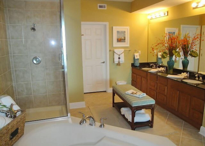 Bathroom 5, Gulf View Watch, Harrison