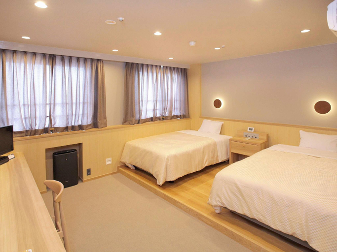 Bedroom 2, Yamaguchi Grand Hotel, Yamaguchi