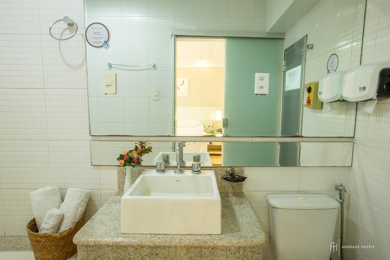 Bathroom 4, Rede Andrade Itabuna, Itabuna