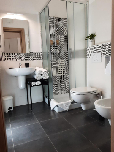Bathroom 4, Officina Urban Sleep, Ascoli Piceno