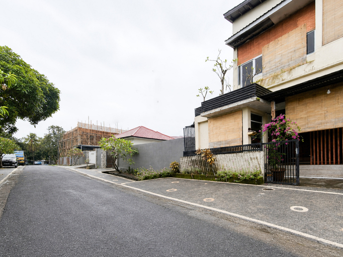 Exterior & Views 2, Urbanview Jepun Guesthouse, Lombok