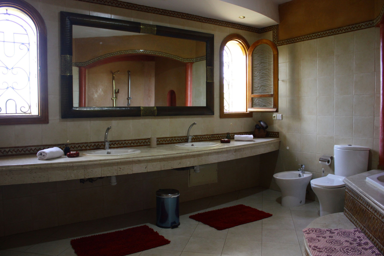 Bathroom 4, Riad Noumidya, Fès