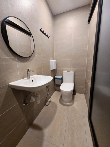 Bathroom 3, myBILIK at Georgetown off Gurney Bay, near RS Gleneagles, Pulau Penang