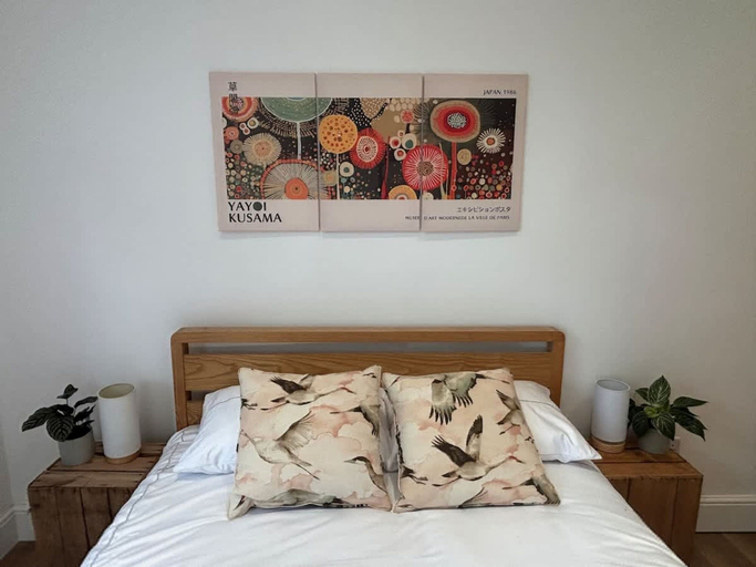 Room 5, Perfect Booking 2 Bed Home in Didsbury Village, Manchester