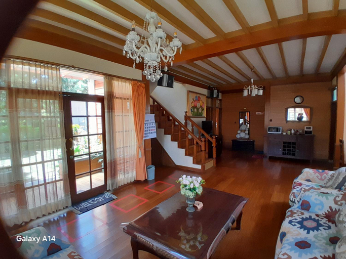 Others 5, Villa Dinar Tulip Pinewood, Bandung