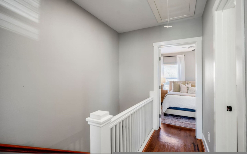 Room 4, 2-bedroom - Equipped Kitchen - Gated Parking, Houston
