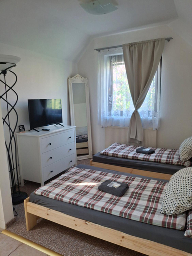Bedroom 2, Ubytovani u PAji, Cheb