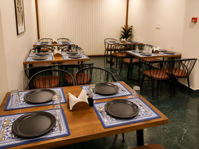 Food & Drinks 5, The Grand Uddhav Hotel, Udaipur