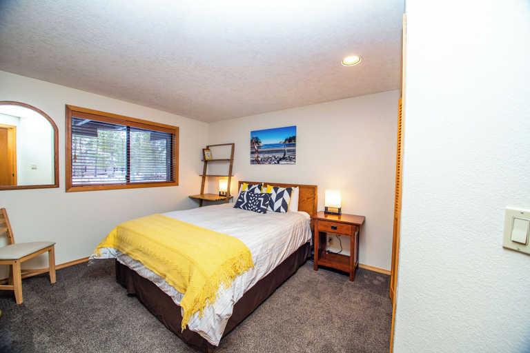 Interior 1, Red Cedar 53, Deschutes
