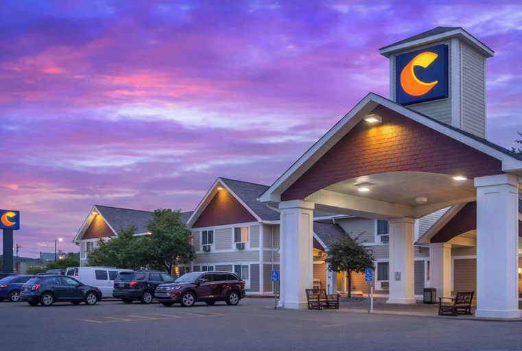 Exterior & Views 2, Comfort Inn Iron Mountain North, Dickinson