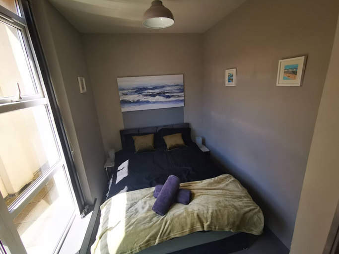 Others 4, 2BR Central Apartment, Belfast