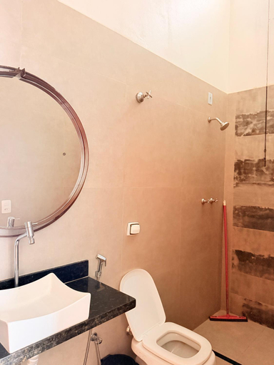 Bathroom 5, Pouso Mineiro, São João Batista do Glória