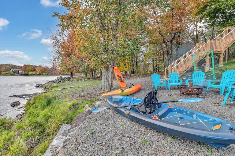 Interior 5, Lakefront, Hot Tub, Kayaks, Firepit, Pool Table, Monroe