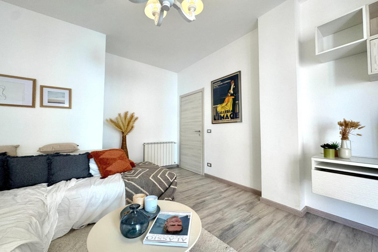 Living area 4, Le Conchiglie Di Grace - Apartment With Balcony, Savona