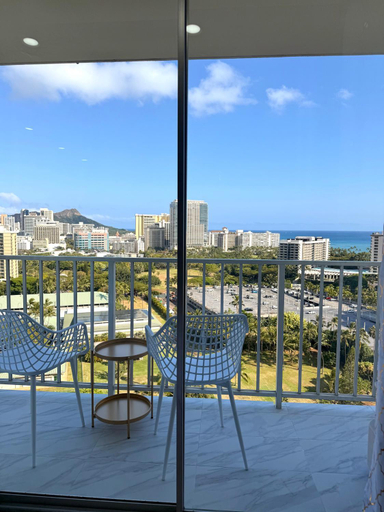 Others 4, Inn On The Park, Honolulu