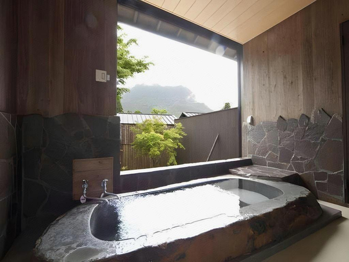 Bathroom 3, Sansou Shikian Ryokan, Yufu