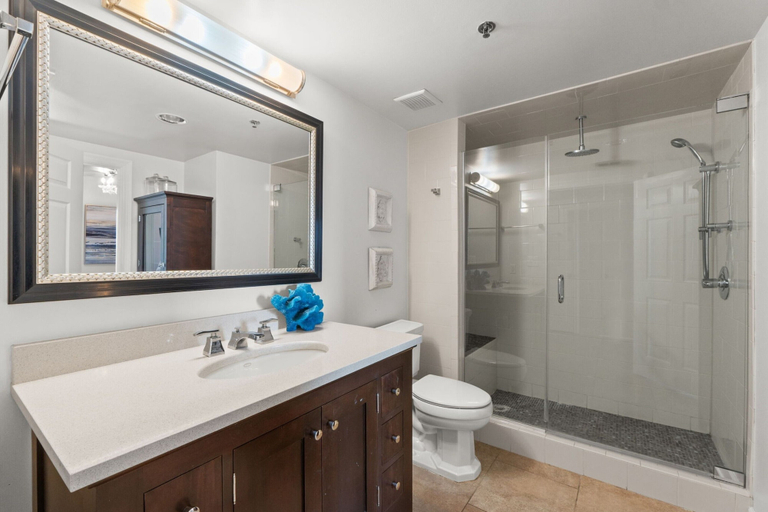 Bathroom 3, Sterling Shores by Panhandle Getaways, Okaloosa