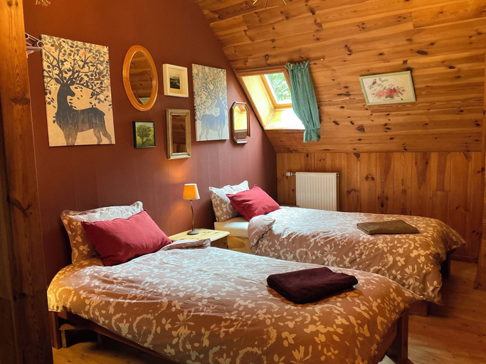 Room 3, The Village, Puy-de-Dôme