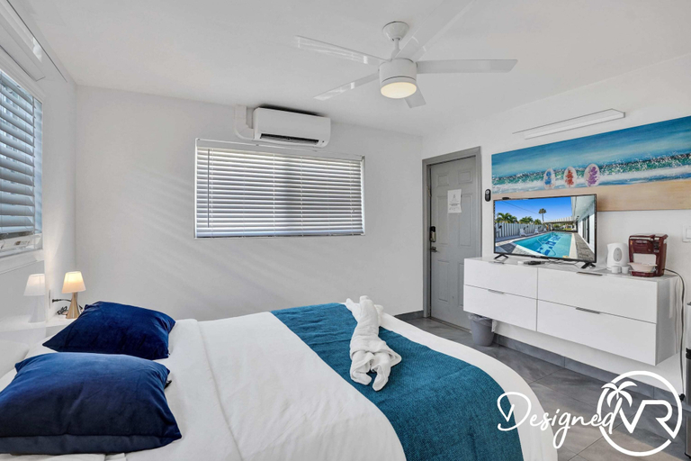 Bedroom 3, Unit D Sea&i Private Room Near Deerfield Beach, Broward