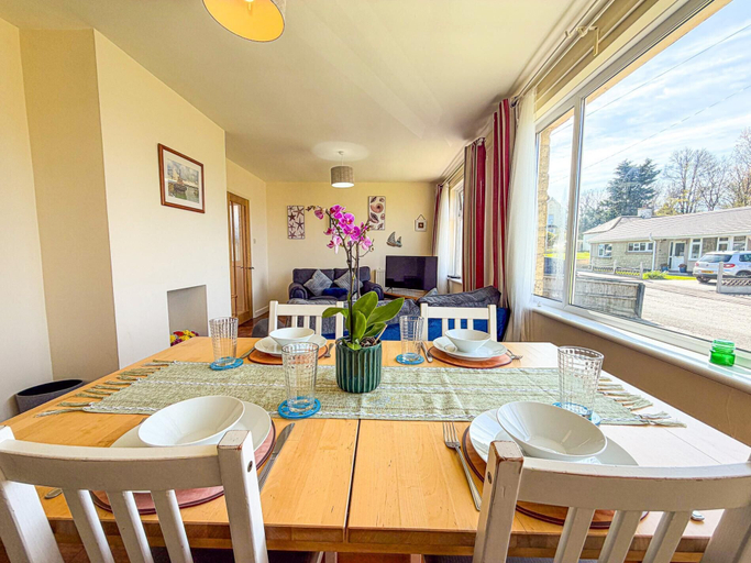 Floor plan 3, Indigo Blue - 2 Bedroom Holiday Home - Manorbier, Pembrokeshire