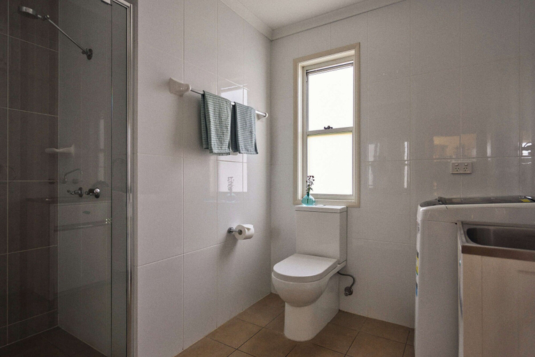Bathroom 5, The Mook, Shoalhaven - Pt B