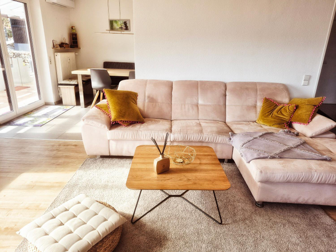Others 2, Ferienwohnung Seeliebe Bodensee mit wunderschoner Seesicht & Terrasse, Konstanz