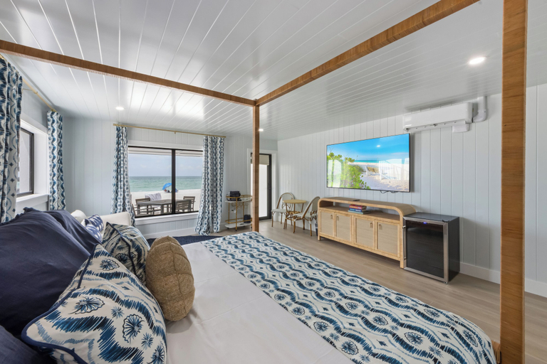 Bedroom 3, Seabreeze at Anna Maria Island Inn, Manatee