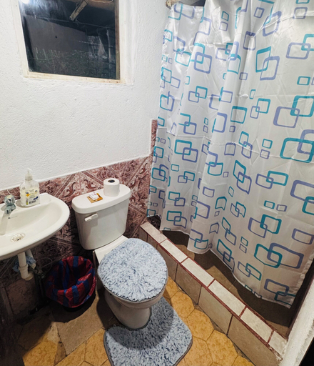Bathroom, La Cabañita del Viajero, San Miguel de los Bancos