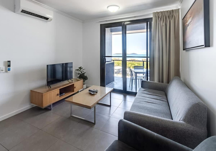 Others 5, WhitsunStays - The Regal (2br/2bth, Central), Mackay - Pt A