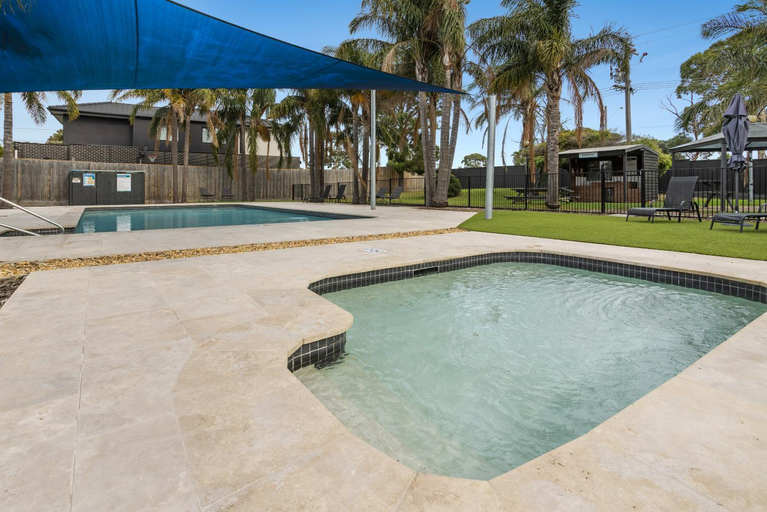 Sport & Beauty 4, Carrum Downs Motel, Frankston - East