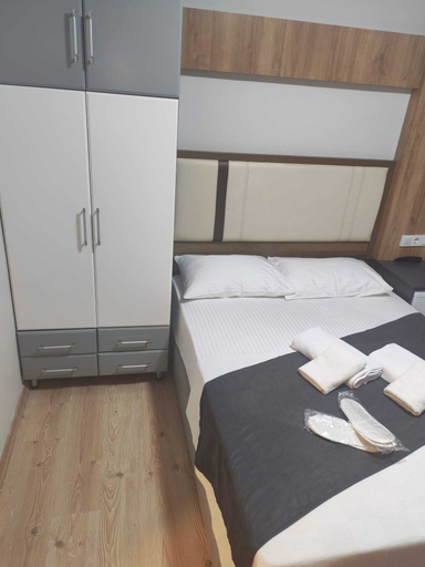 Bedroom 3, Demir Otel Restaurant, Edremit
