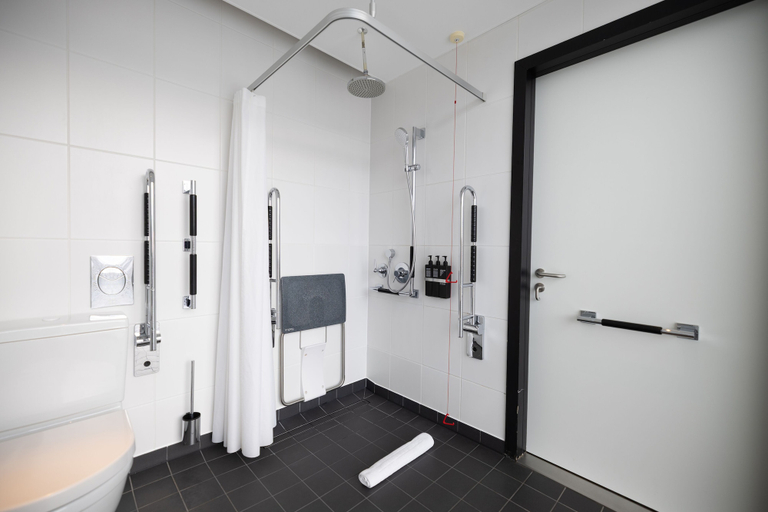 Bathroom 3, citizenM Washington DC Georgetown, Washington D.C.