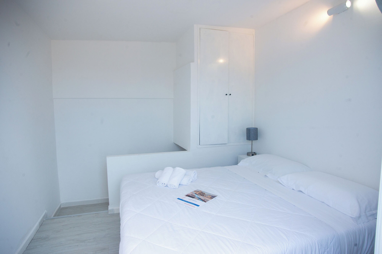 Room 4, Sea View Historic Center, Imperia