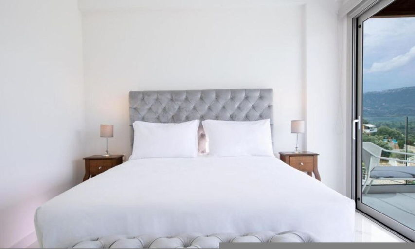 Room 5, Omicron & White Villas, Ionian Islands