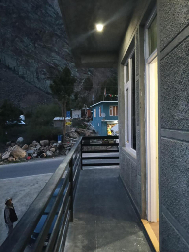 Balcony/terrace 2, JISPA PEAK GUEST HOUSE AND RESTAURANT, Lahul & Spiti