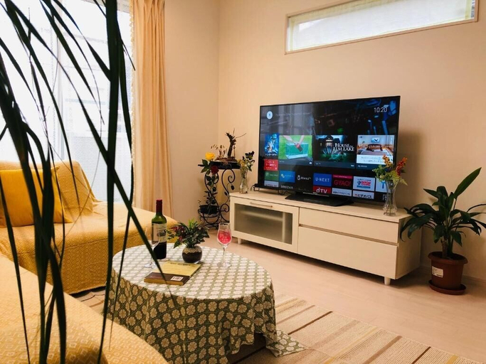 Interior 3, Takara House, Katsushika