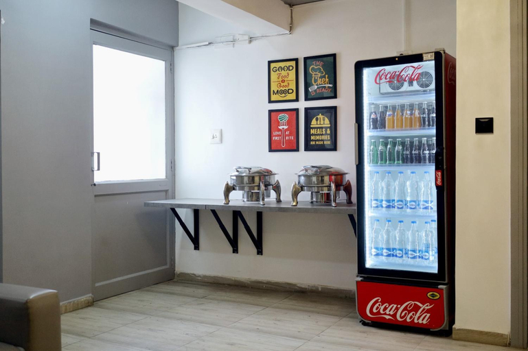 Food & Drinks, Hotel Gold Leaf,Ahmedabad, Ahmadabad