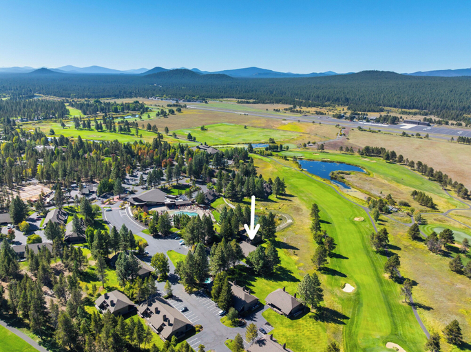 Interior 3, Meadows Retreat 226, Deschutes