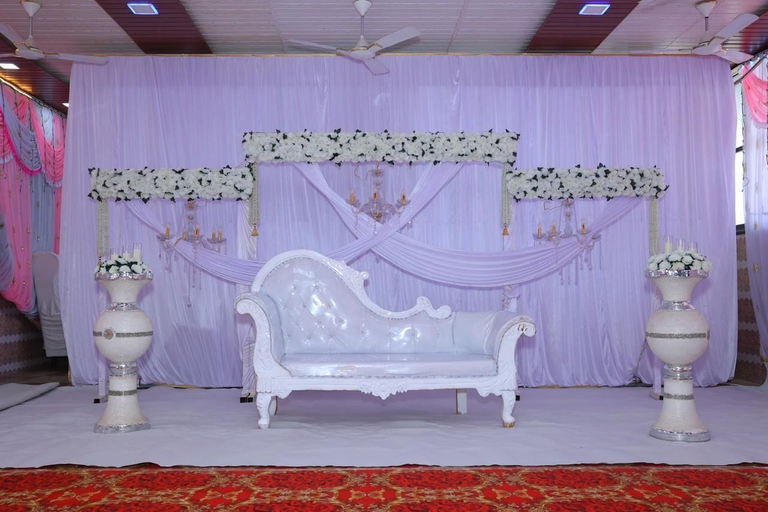 Others 5, Ghansar Lodge maharastra AC Room, Raigarh