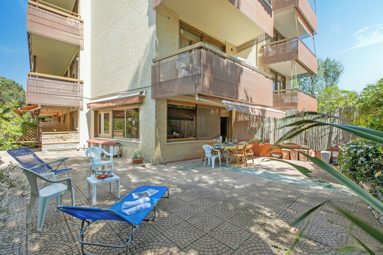 Outdoor dining 2, Casa Piero With Private Garden and Parking, Lucca