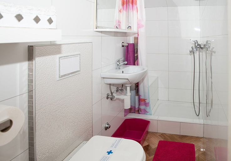 Bathroom 4, Apartment Mira i Denis, Lopar/Supetarska Draga
