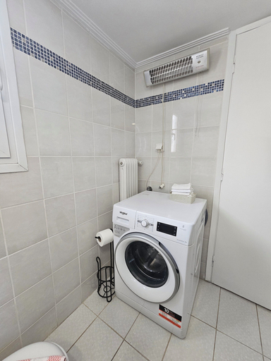 Bathroom 3, Homely Stay at Acropolis Museum, Attica