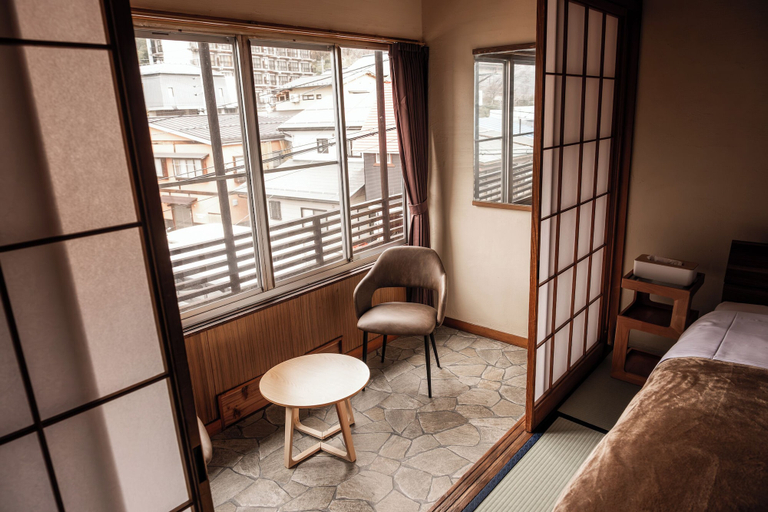 Room 2, Snow Monkey Lodge - Hostel, Yamanouchi