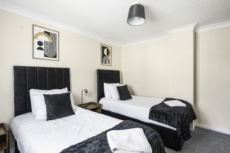 Room 4, The Ipswich Snug Spacious 3BR Retreat Free Parking, Suffolk
