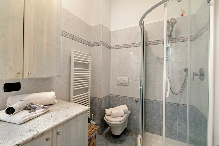 Bathroom 4, Domus 21 Near Alassio Beach, Savona