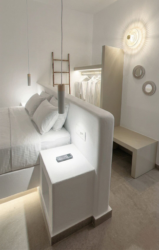 Bedroom 5, Martynou View, South Aegean