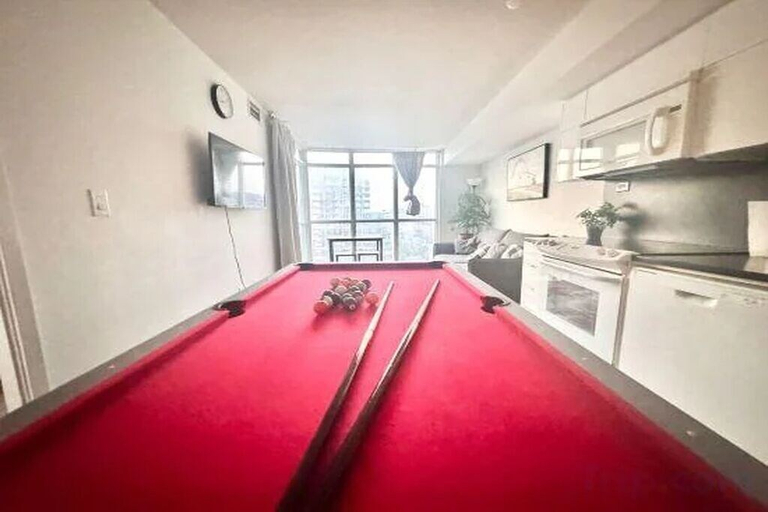Game room 3, Water Views Hotel Suite, Toronto
