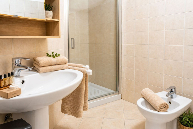 Bathroom, Centro Storico Savona - Porto Crociere 2, Savona